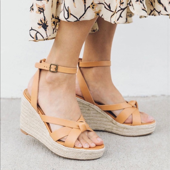 Soludos Tan‎ Charlotte Wedges - Picture 1 of 13